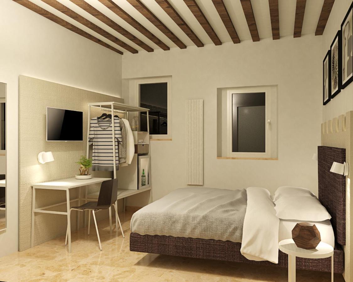 Torre Del Fuggisole 3* Sienne